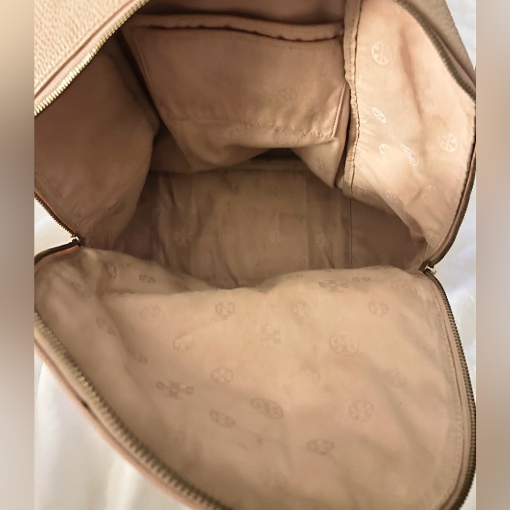 Tory Burch Leather Backpack. - Picture 7 of 7